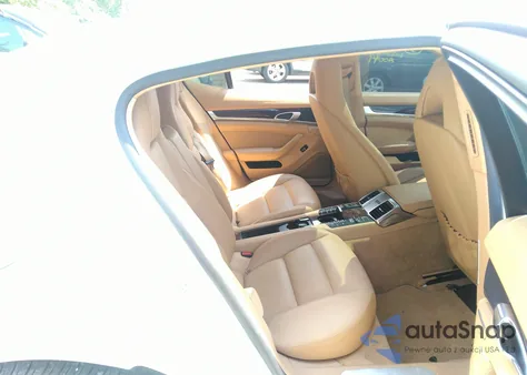 2015 Porsche Panamera E-Hybrid S из США, поврежденный, VIN WP0AD2A70FL040943